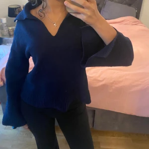 Stickad tröja  - Jättefin stickad tröja från Gina Tricot som inte längre kommer till användning❤️❤️