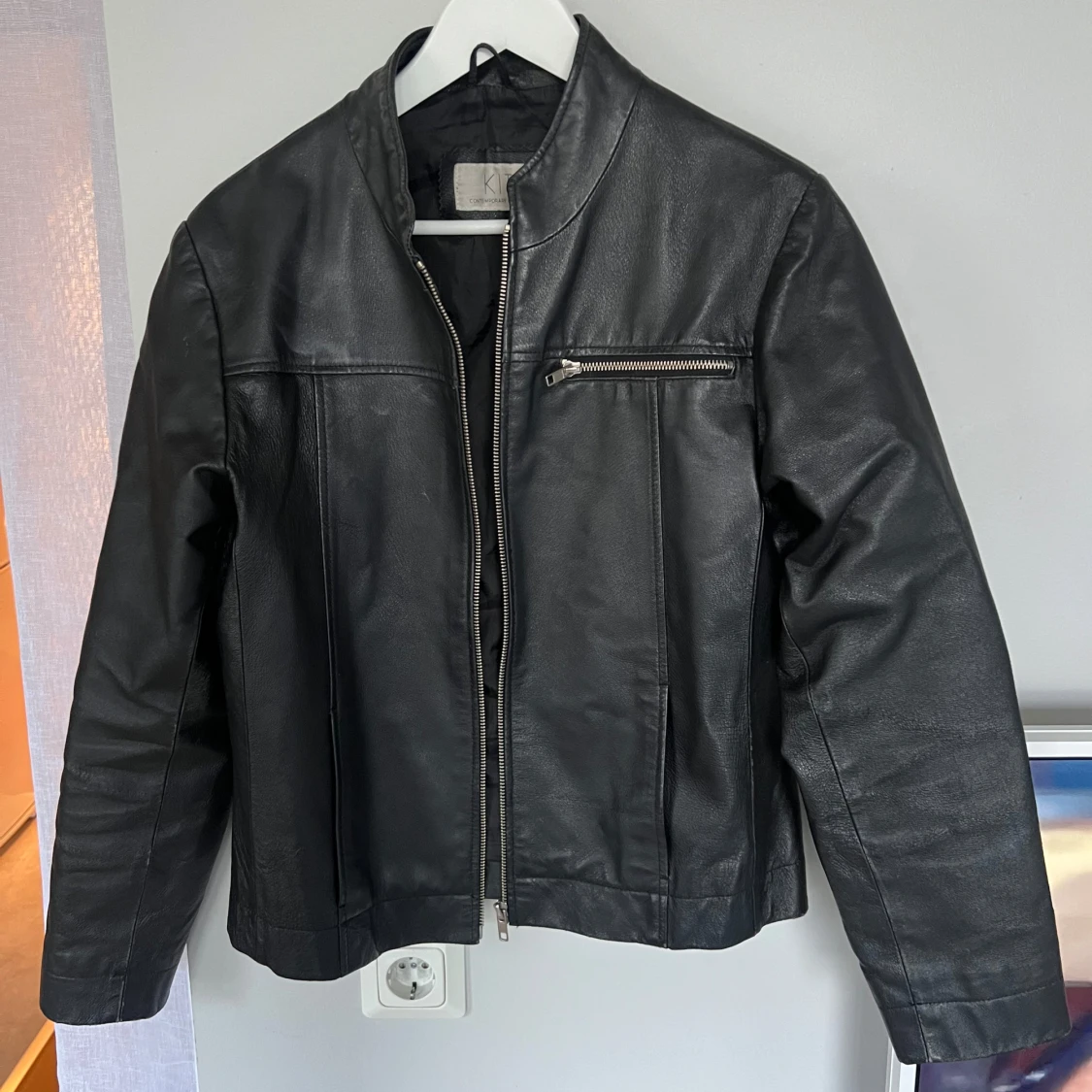 Skinnjacka svart - 91