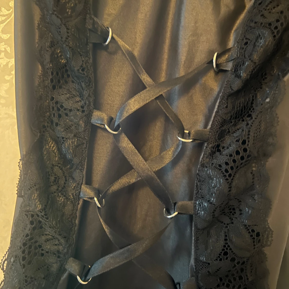 Spets mini klänning  - 90