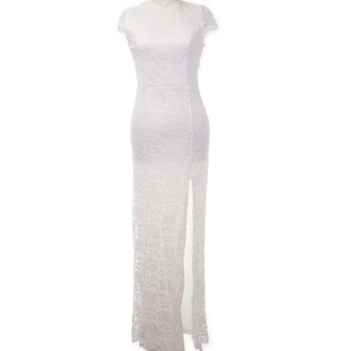 Vit balklänning i spets  - 90