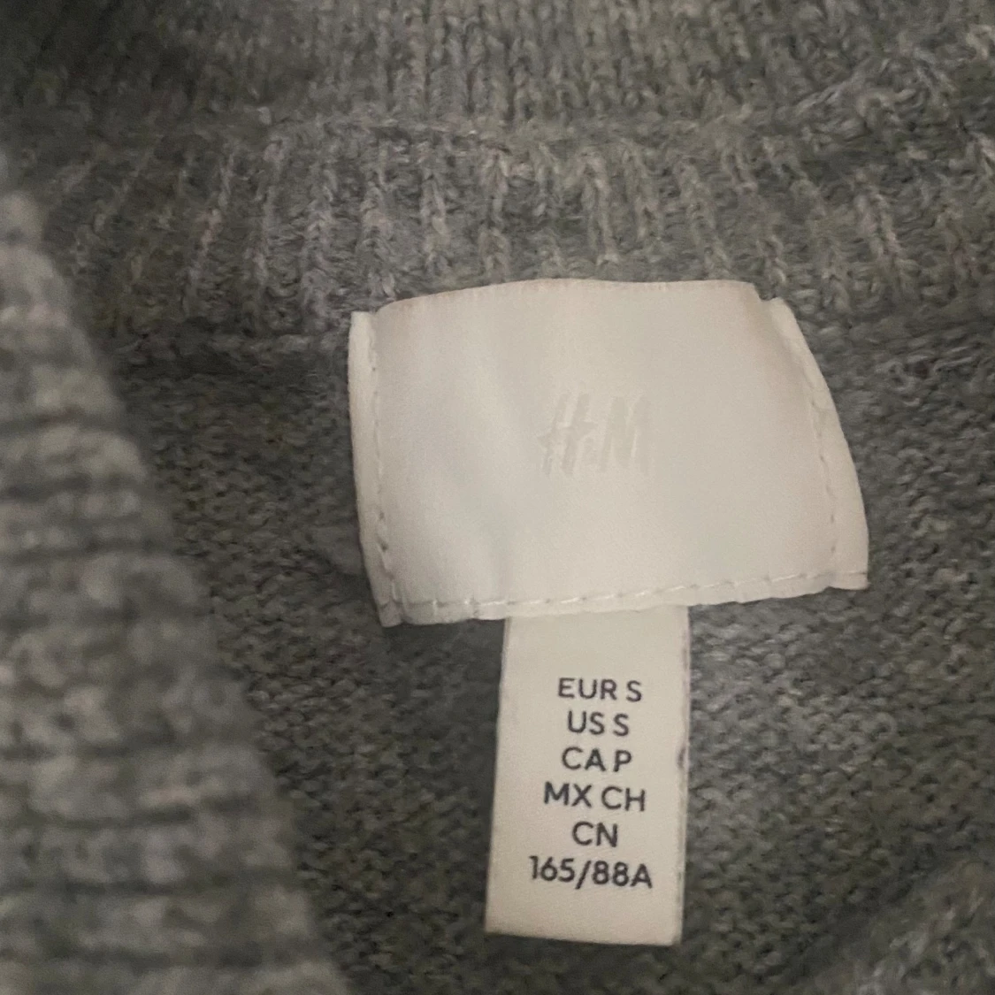 Stick tröja med pärlkrage - 91