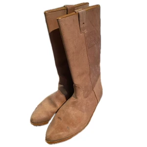 Vintage Cowboy Boots - Texas Cowboy Boots i skinn och mycket fint skick, bara ett par fläckar på vänster sko, därav priset