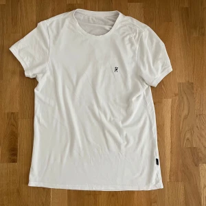 Tshirt man  - T-shirt från jbs storlek M