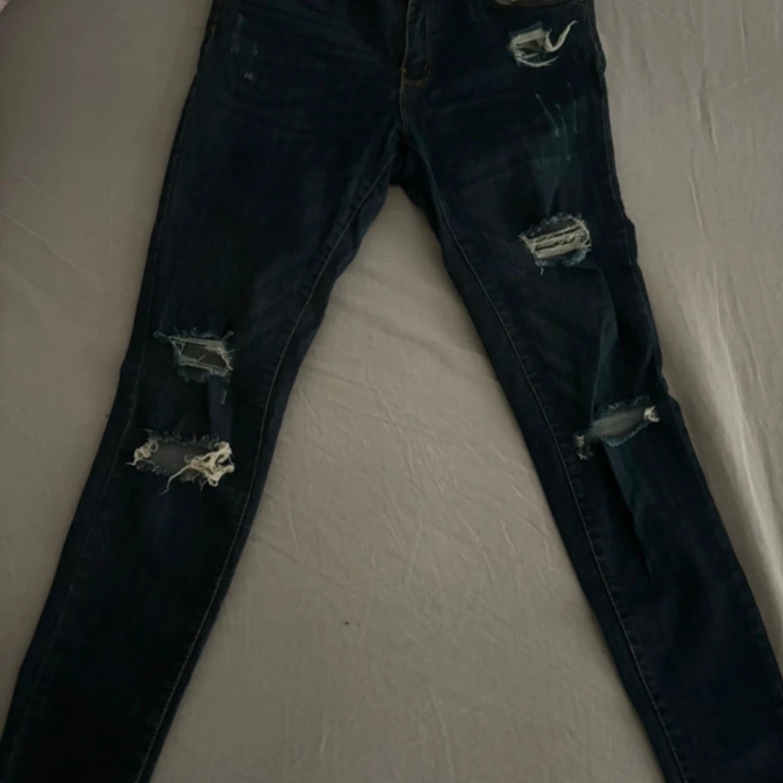 Svarta jeansbyxor från Club XPRS