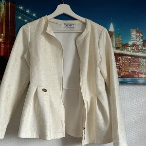  Vintage Chiara frothi Milano kofta  - Chiara fortgick kofta