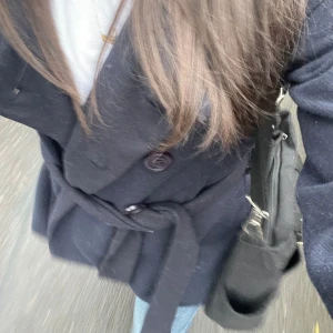 Kappa - Marinblå kappa köpt här på plick💗