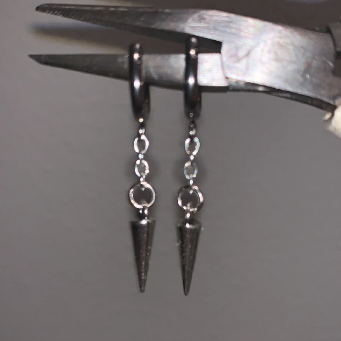 Silverörhängen med nitar💎💗🫶🏻🤩 - 91