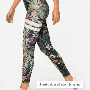 Stronger tights - Ett par stronger tights som inte har kommit till andvändning❤️nyskick, köpta för 799!