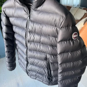 Colmar jacka - Colmar jacka i bra skick.  Nypris 4500 Kontakta för mer bilder och info