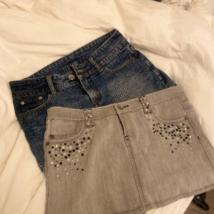 Minikjolar  - En för 130kr eller båda för 200kr 