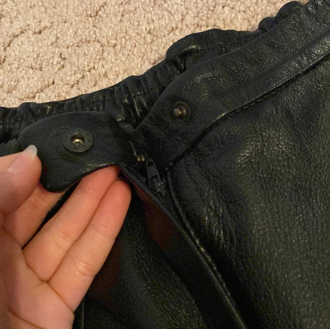 Svarta skinnbyxor❤️ - 91