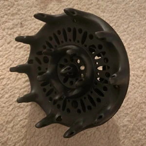 Diffuser - Diffuser till hårtork. Bra skick. Funkar till de flesta hårtorkar