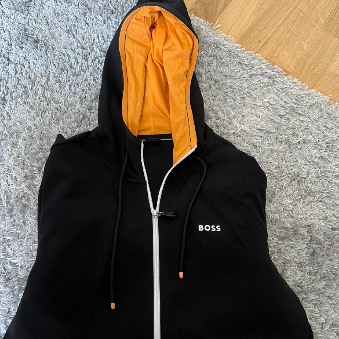 Hugo boss tröja  - 90