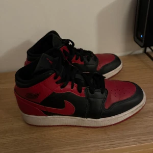 Nike Air Jordan Banned - Strl 38 (24 cm)Fint använt skick.