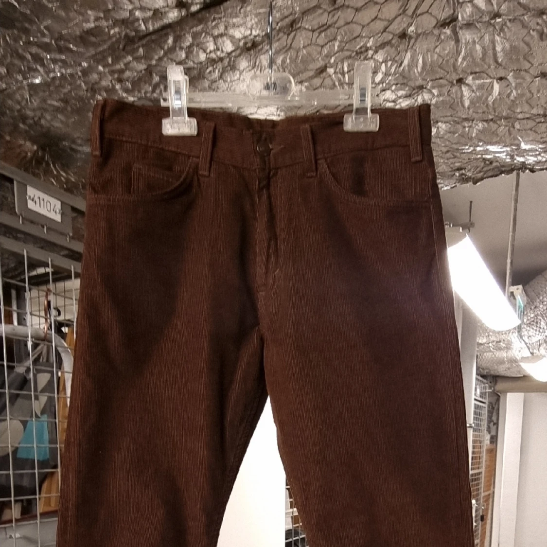 Mörkbruna Levi's manchesterbyxor
