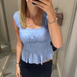 fest topp - supergulligt, storlek 36