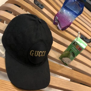Gucci keps sälsynt - Svart sälsynt gucci modell, riktigt fint skick som ny!
