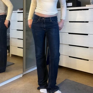 Acne jeans  - Mörkblå acne jeans💓