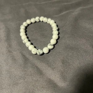 Pärlat armband  - Pärlat armband för endast 69kr 