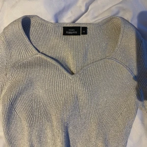 Glitter top - Silver glittrig superfin top ifrån Kappahl!