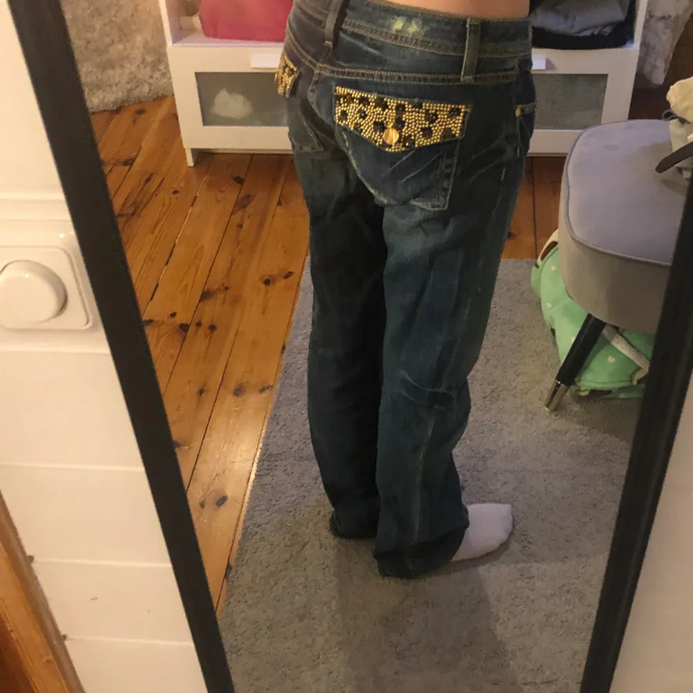 Supersnygga vintage jeans i storlek 28💋. Jeans & Byxor.