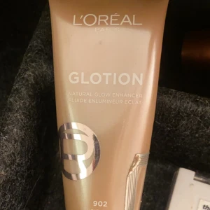 Knappt använd  - Super fin för glow