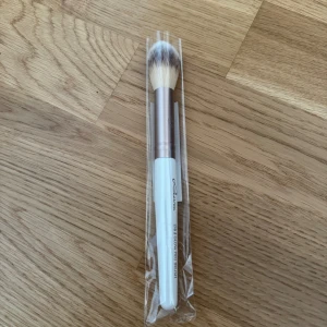 Sminkborste - Helt ny