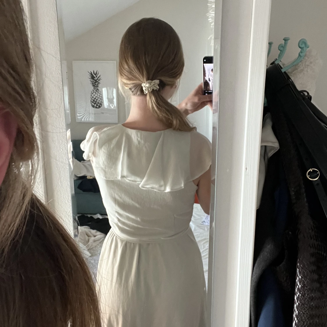 Ljusgrå klänning - 90