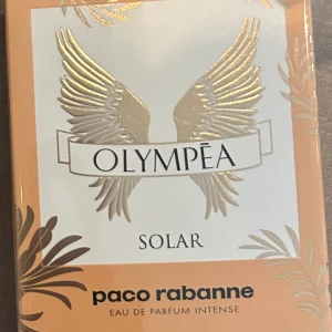 Paco rabanne olympea  - Helt ny inplastad Olympea solar av Paco rabanne 50ml 1260kr kostar den på Kicks.
