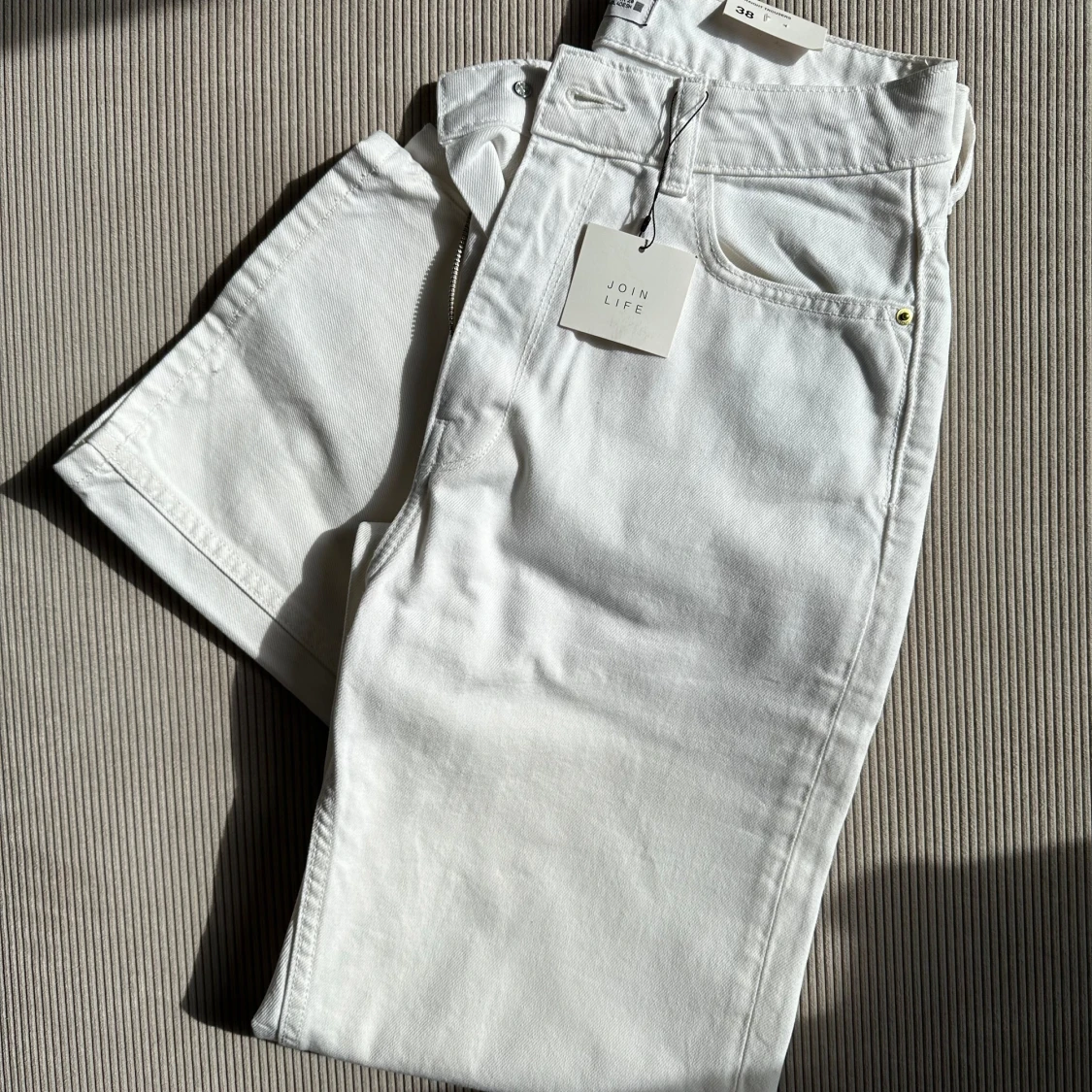 Zara jeans