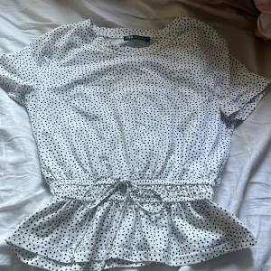 Zara topp - Storlek M men passar S  Använd endast 1 gång  Mycket bra skick