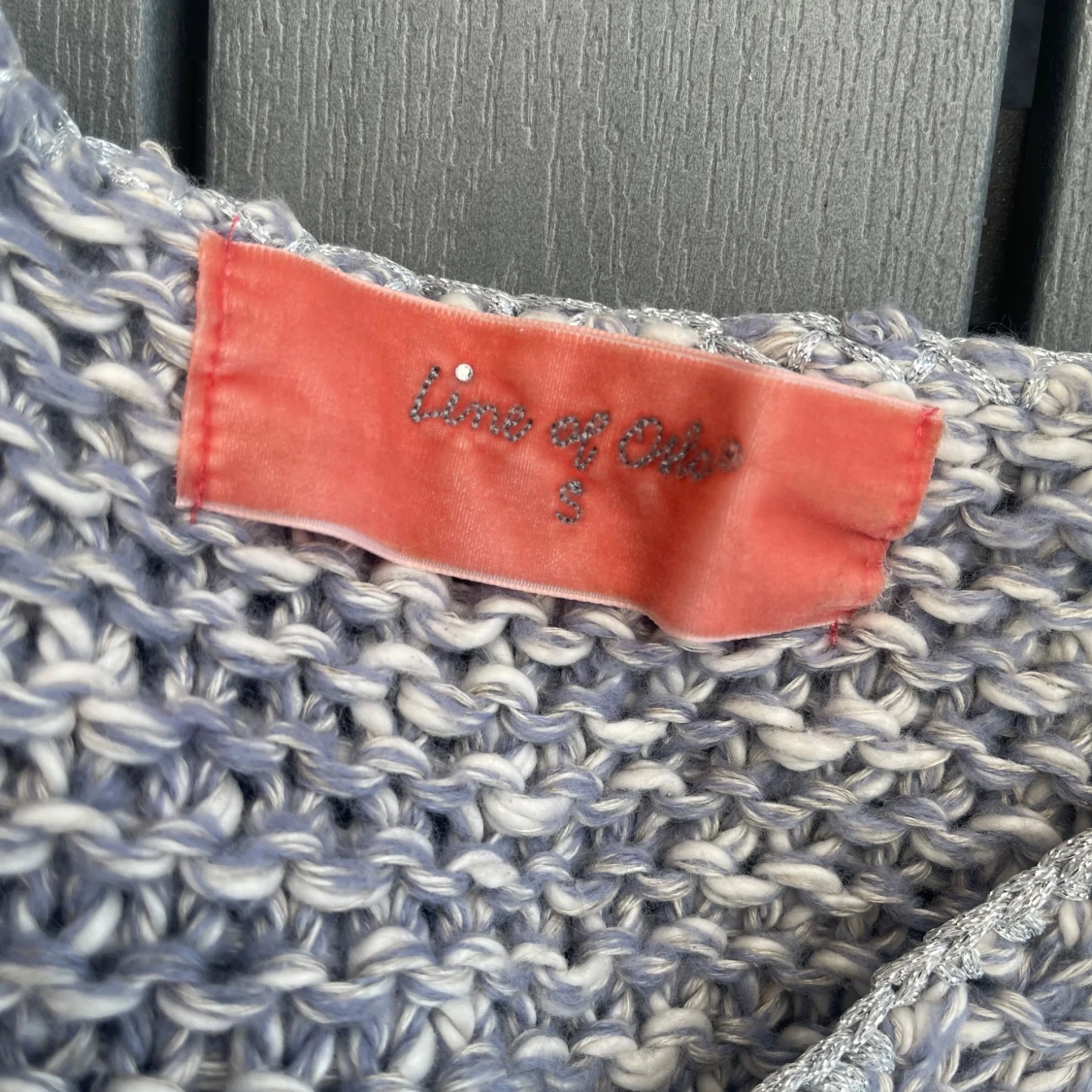 Blå stickad tröja - 91