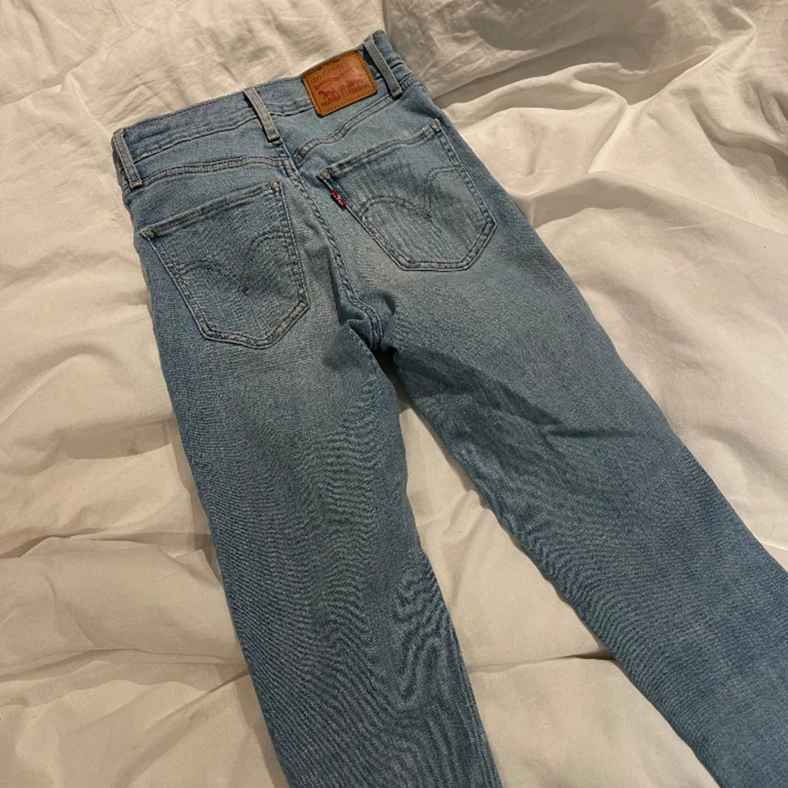 Mile high super skinny levis jeans - 90