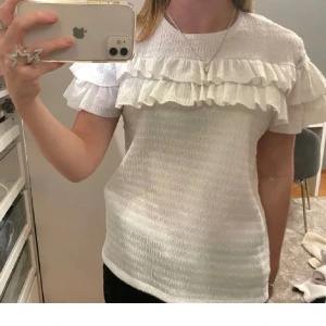 Supersnygg❣️ - Superfin men kommer ej till användning❣️ vet ej märket då jag köpte den utomlands❣️