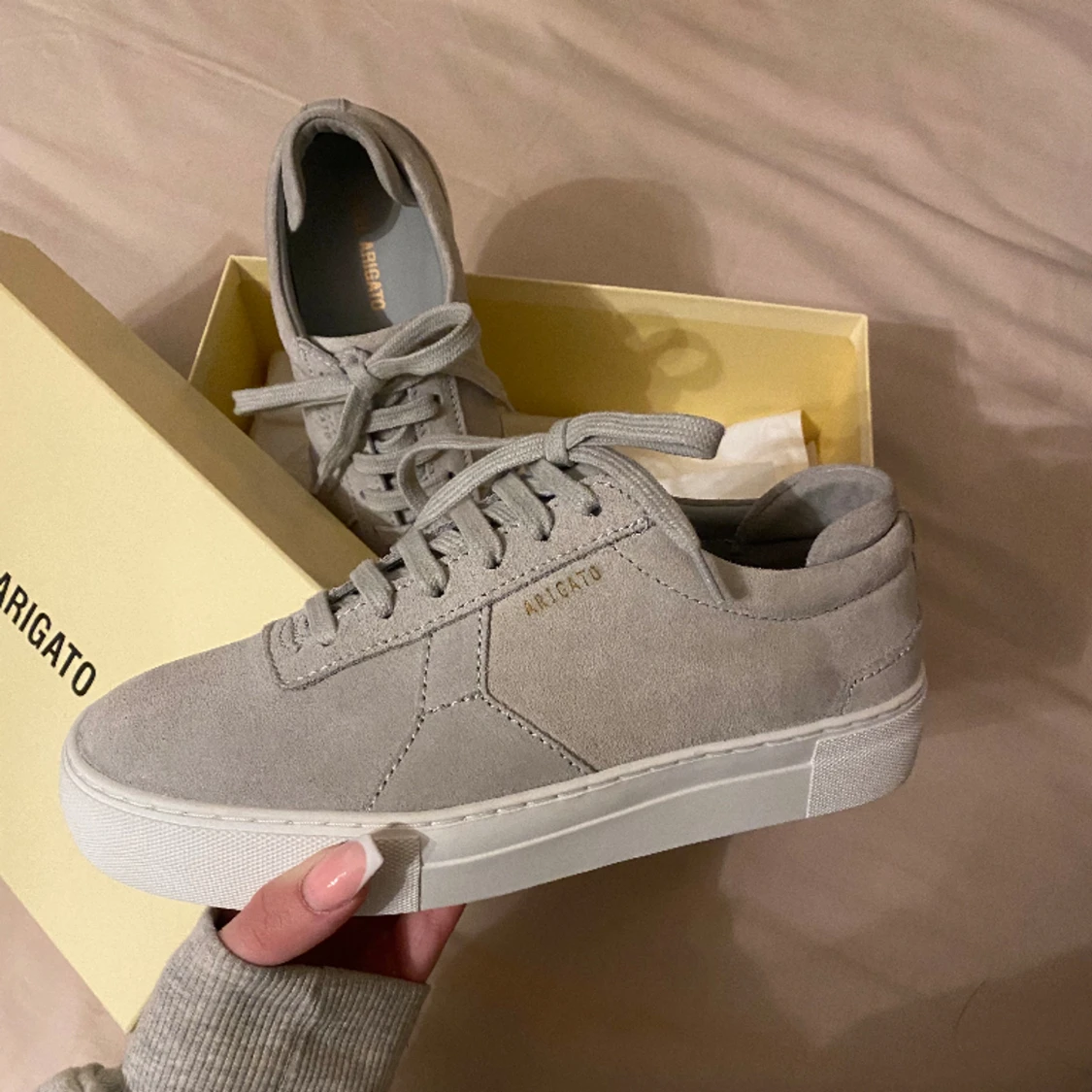 grå arigato skor - 90
