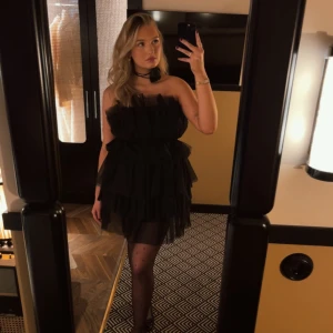 Tyllklänning - Använd 1 gång