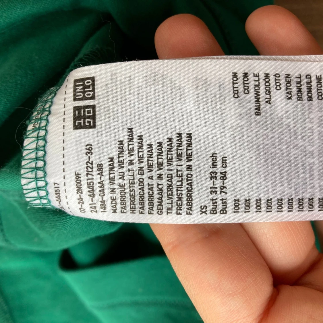 Uniqlo t shirt 👕  - 91