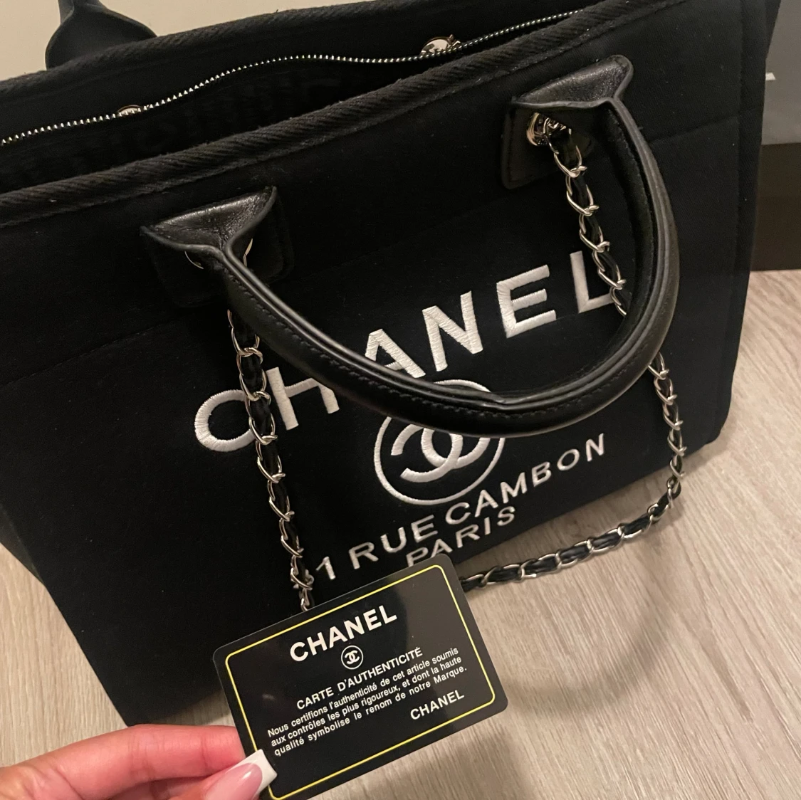 Svart stor väska - 90