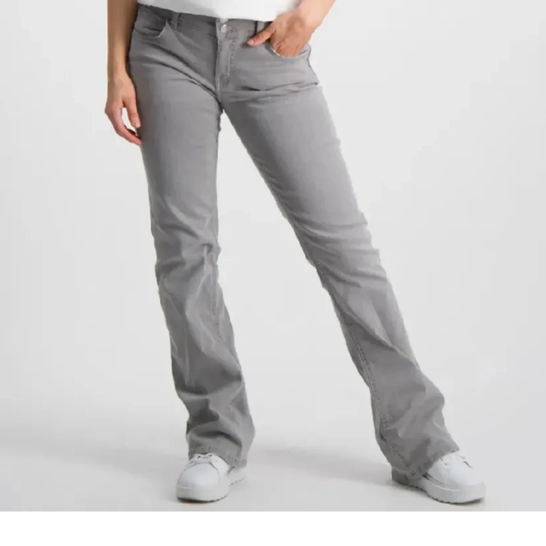 Gråa bootcut jeans