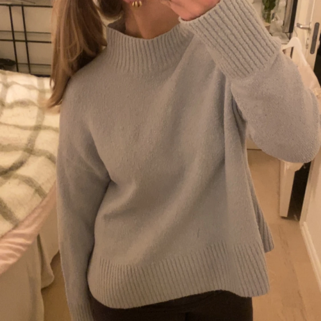 ljusblå &otherstories polotröja  - 90