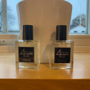 Niche4all parfym  - Säljer nu dessa 2 Niche4all för 500kr st, flaskorna är 30ml! För mer info om dofterna så skriv till mig.  Väldigt fina dofter! Kan även tänka mig byten!