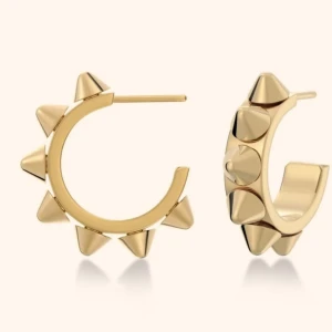 Edblad lrhängen - Säljer ett av dessa örhängen då jag tappa bort det andra. Perfekt för dig som tappat ett då Edblad bara säljer i par. (Pris kan diskuteras) 