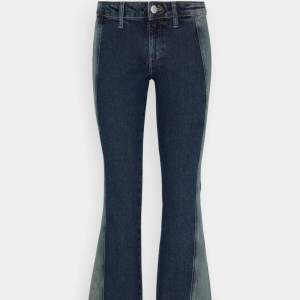 Coola jeans från weekday i stl 29, 500+frakt