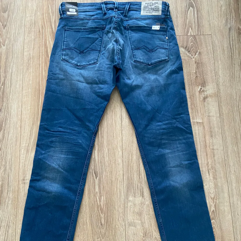 Nya Replay Anbass Blue Jeans. Nypris 1099kr. . Jeans & Byxor.