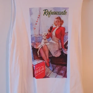 Retro Linne s-m  - Sparsamt använd, riktigt snygg. Passar small samt medium. 