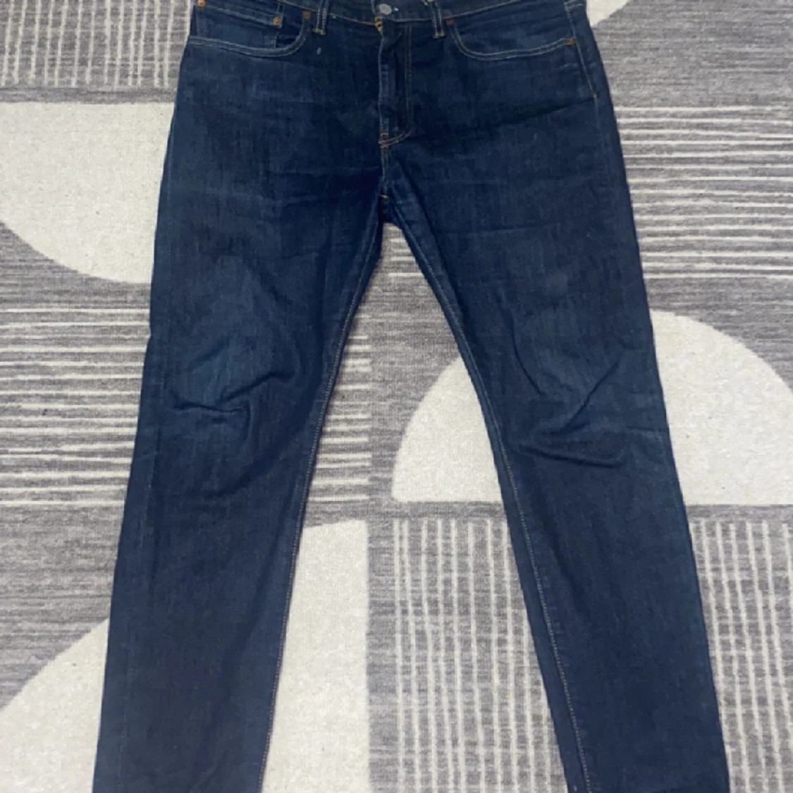 Levis 512