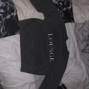 Lounge tröja  - Knappt använd 