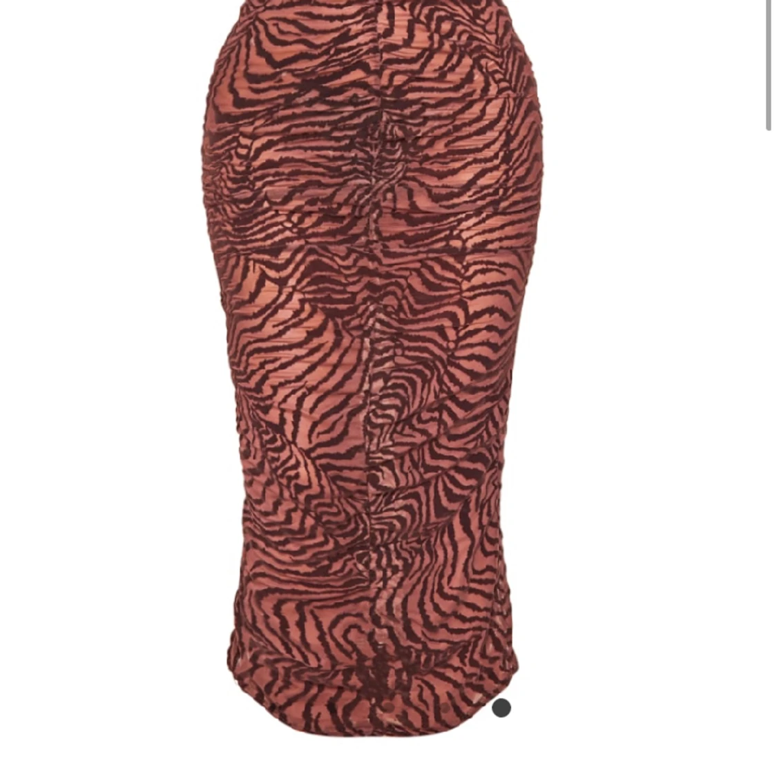 Mönstrad klänning - 90