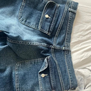 supersnygga Marc O’polo jeans! - Snygga jeans köpta second hand, lite för långa på mig som är 165! 