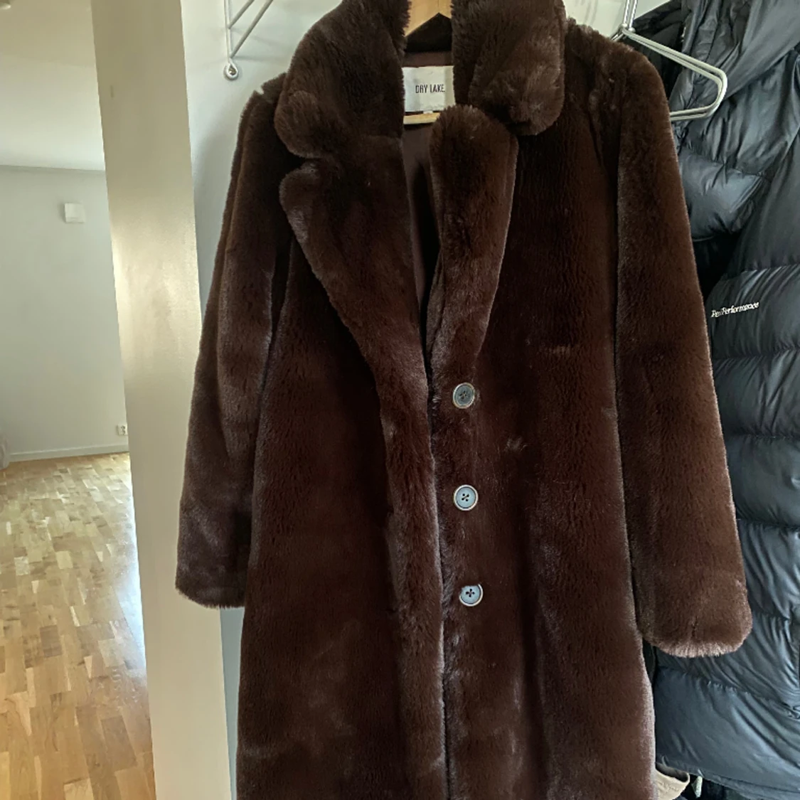 Pälskappa från Dry Lake